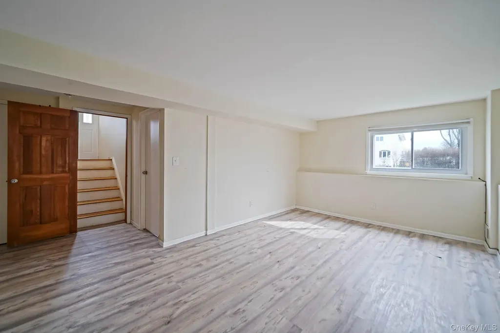 70 Boulevard Avenue West Islip NY 11795