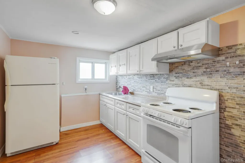 70 Boulevard Avenue West Islip NY 11795