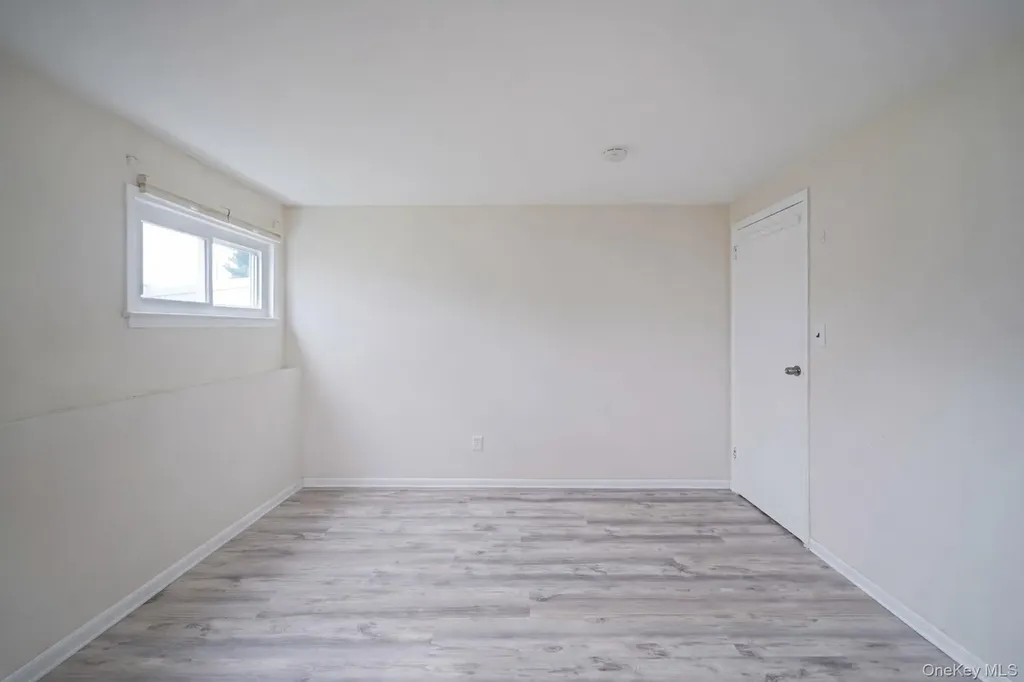 70 Boulevard Avenue West Islip NY 11795