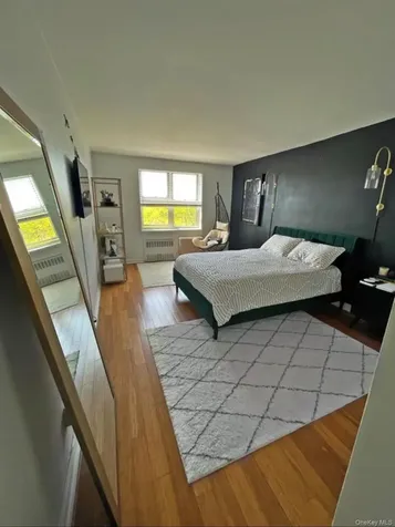 636 N Terrace Avenue Fleetwood NY 10552