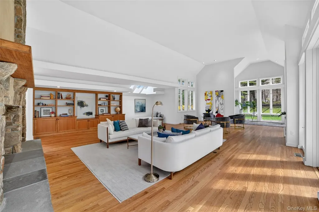 360 Crow Hill Road Mount Kisco NY 10549