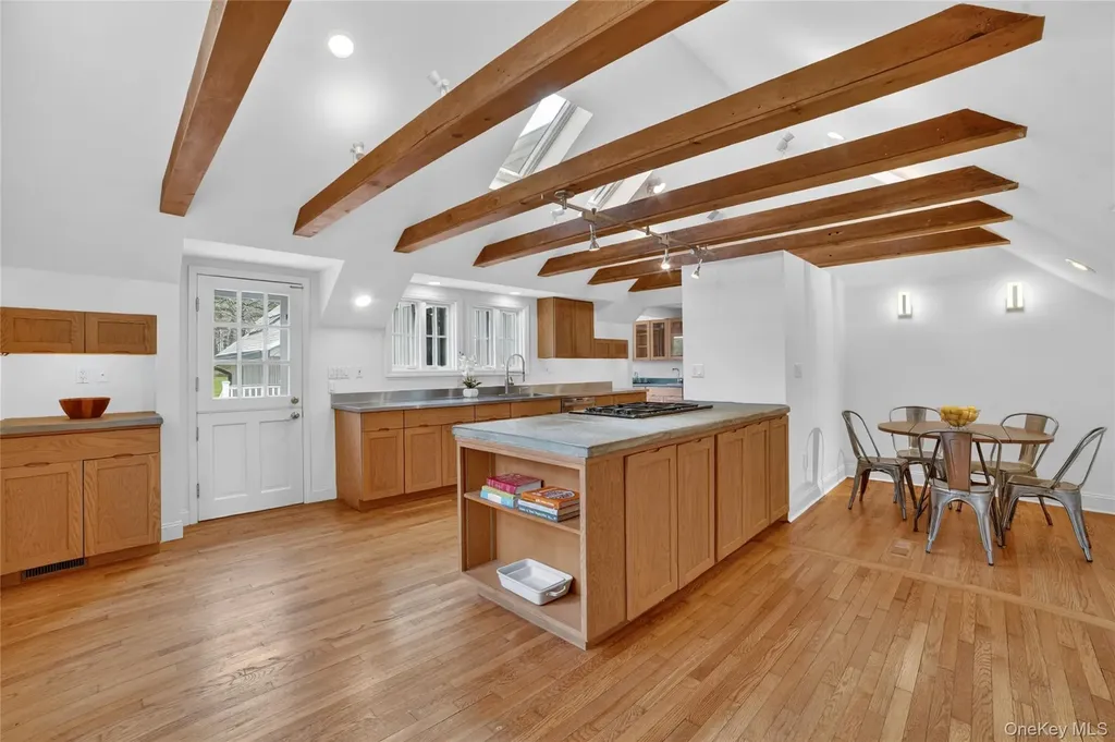 360 Crow Hill Road Mount Kisco NY 10549