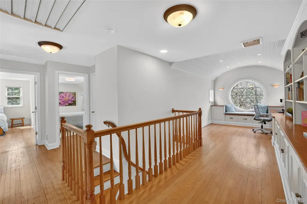 360 Crow Hill Road Mount Kisco NY 10549