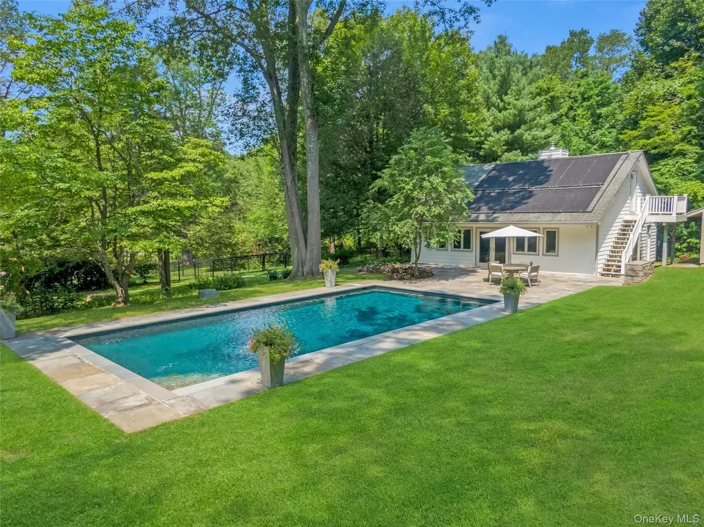 360 Crow Hill Road Mount Kisco NY 10549