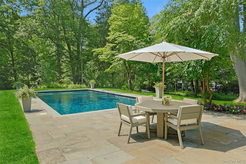 360 Crow Hill Road Mount Kisco NY 10549
