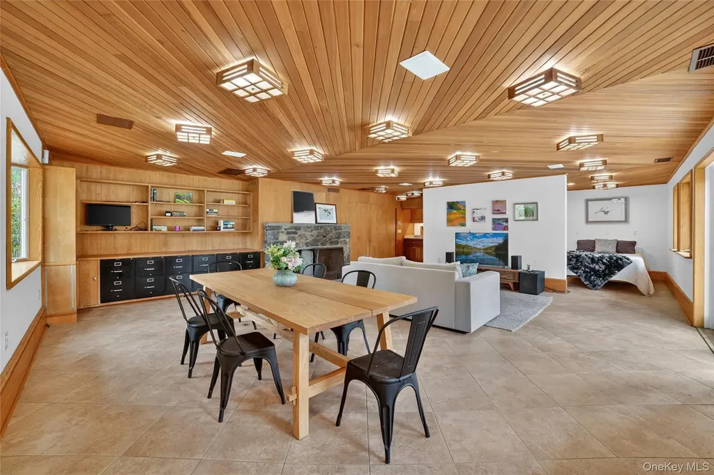 360 Crow Hill Road Mount Kisco NY 10549