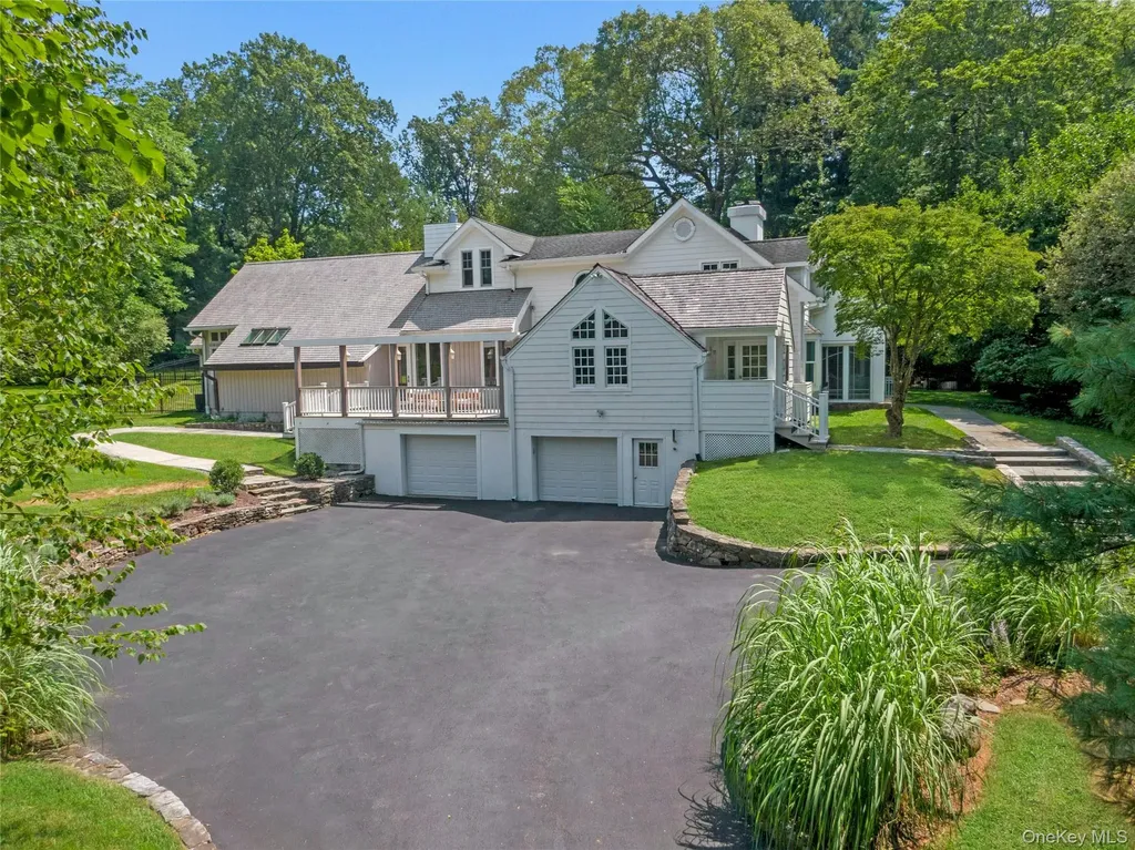 360 Crow Hill Road Mount Kisco NY 10549