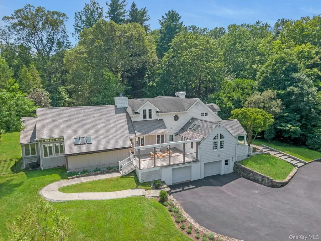360 Crow Hill Road Mount Kisco NY 10549