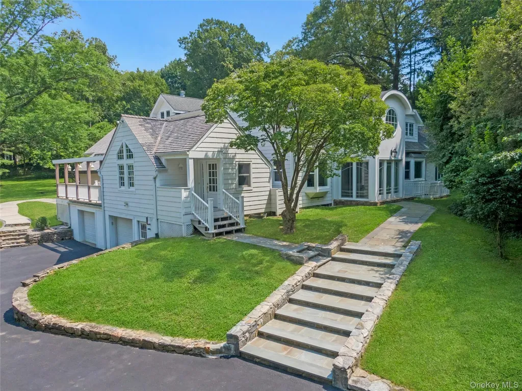 360 Crow Hill Road Mount Kisco NY 10549