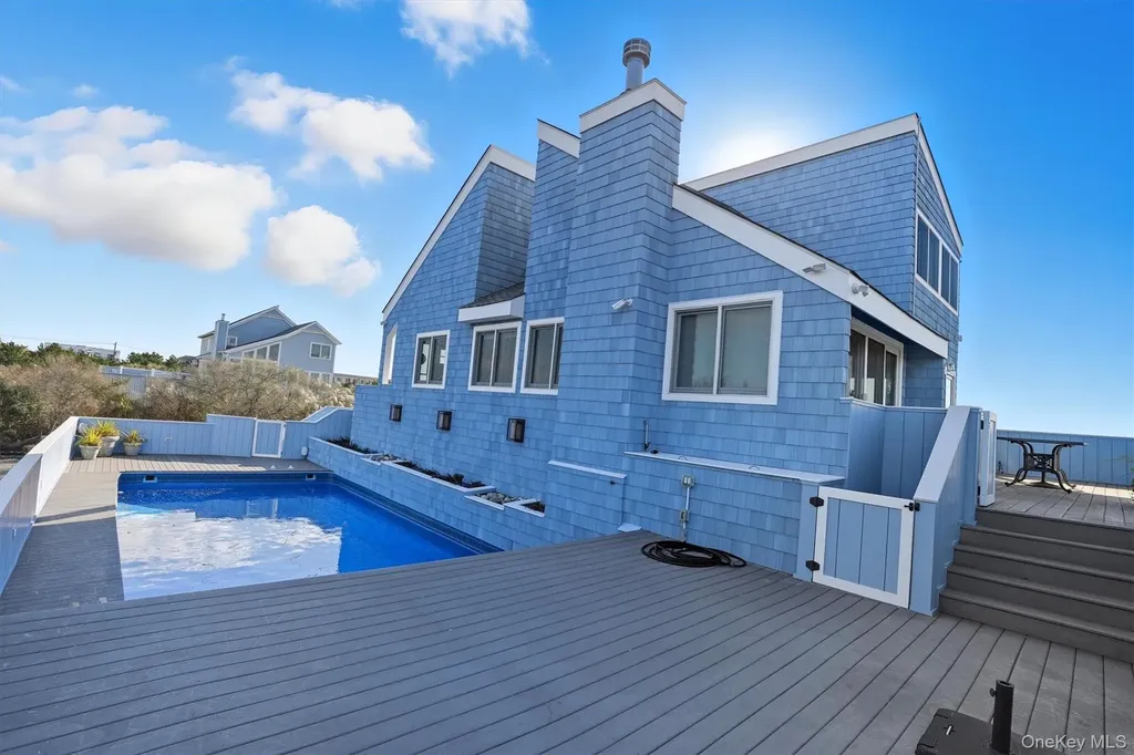 556 Dune Road Westhampton NY 11977