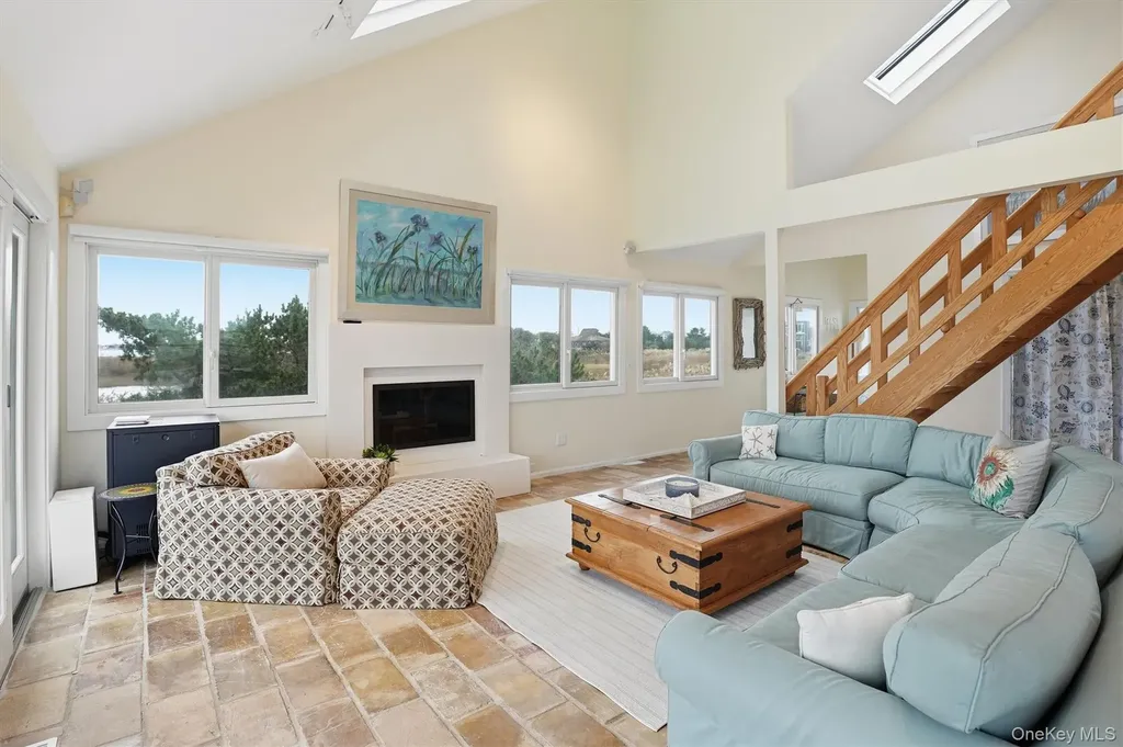 556 Dune Road Westhampton NY 11977