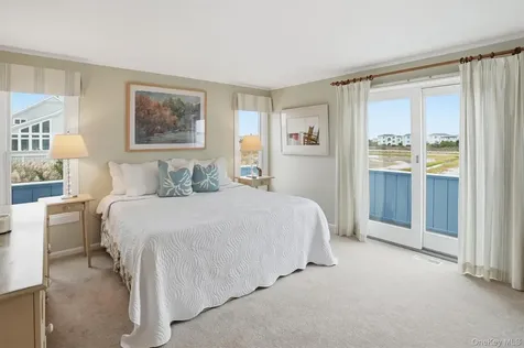556 Dune Road Westhampton NY 11977