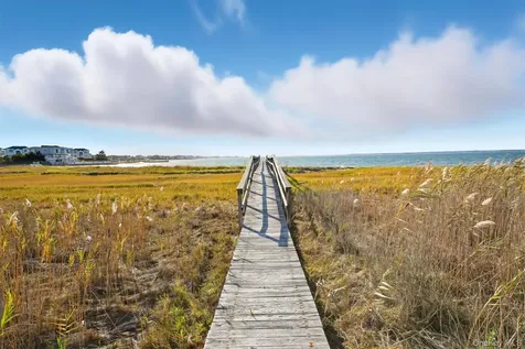 556 Dune Road Westhampton NY 11977