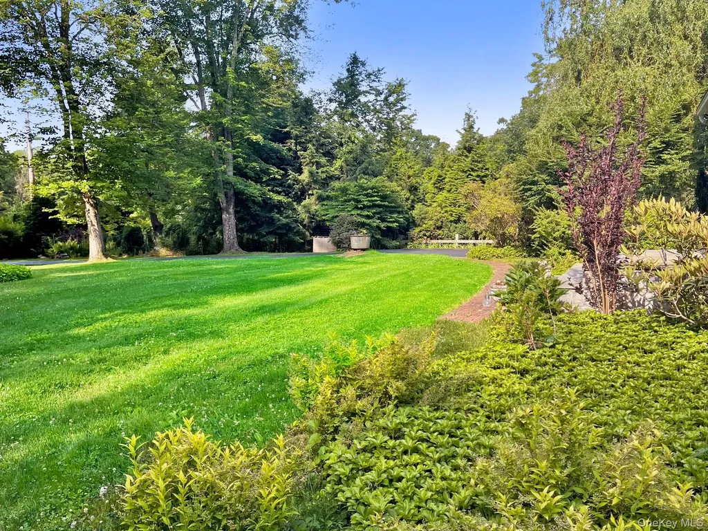 10 Spruce Lane Garrison NY 10524
