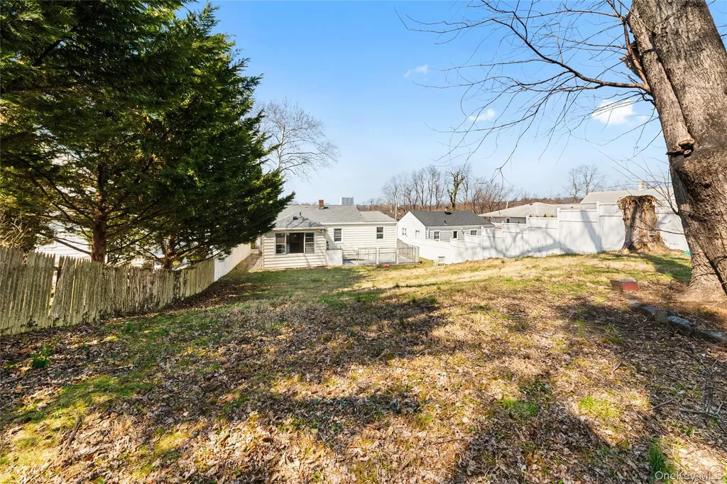 53 Sweetfield Circle Yonkers NY 10704