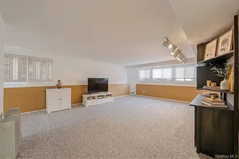 2175 Legion Street Bellmore NY 11710