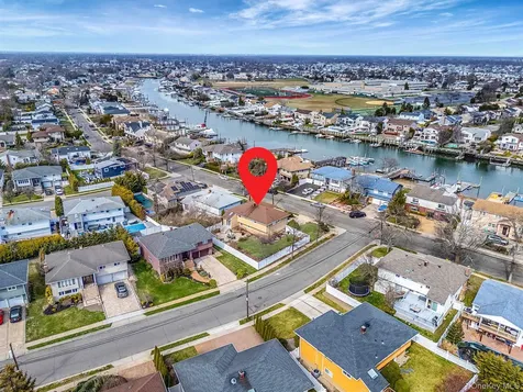 2175 Legion Street Bellmore NY 11710