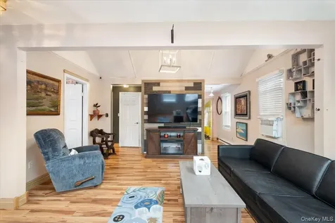 45 Laurel Road Lake Peekskill NY 10537