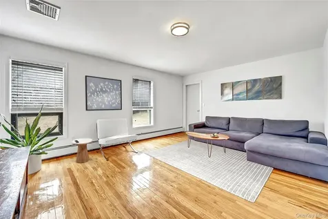 33 Hirst Road Briarcliff Manor NY 10510