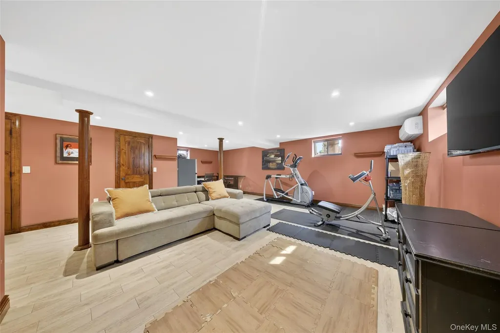 169-14 45th Avenue Flushing NY 11358