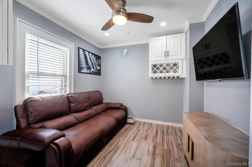 78 Claridge Avenue Elmont NY 11003