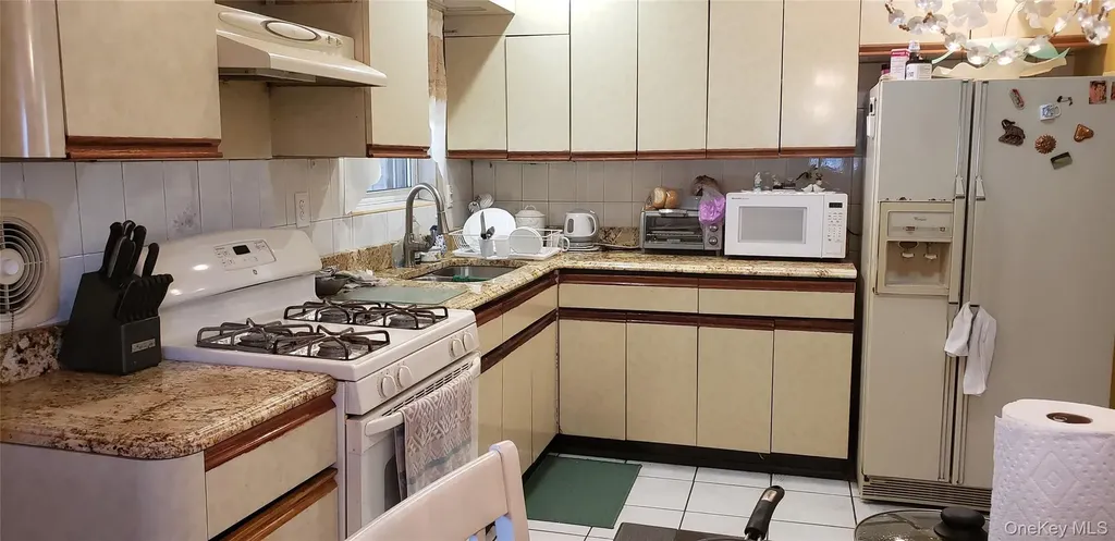 260 Swinton Avenue Bronx NY 10465
