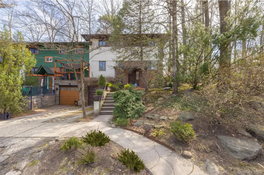5410 Mosholu Avenue Bronx NY 10471