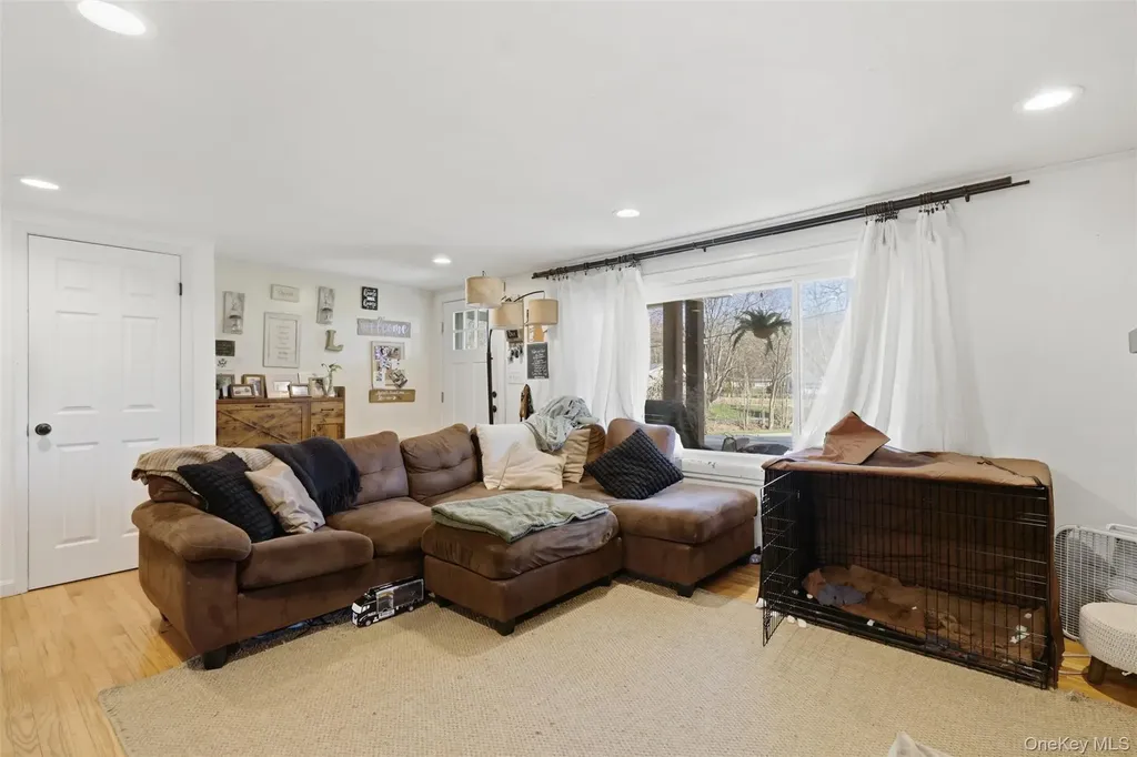 4 Linden Drive Newburgh NY 12550