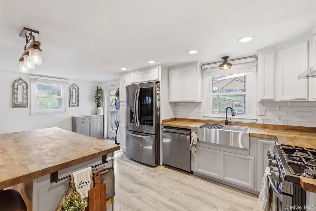 4 Linden Drive Newburgh NY 12550
