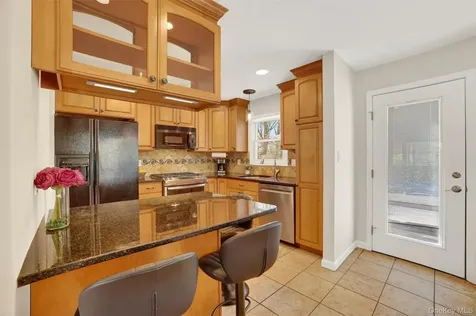 9 Ridge Road Cortlandt Manor NY 10567