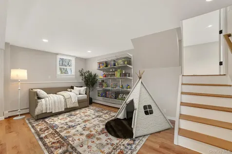 9 Ridge Road Cortlandt Manor NY 10567