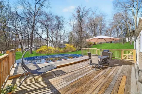 9 Ridge Road Cortlandt Manor NY 10567