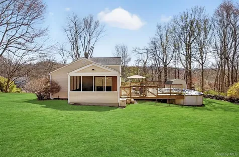 9 Ridge Road Cortlandt Manor NY 10567