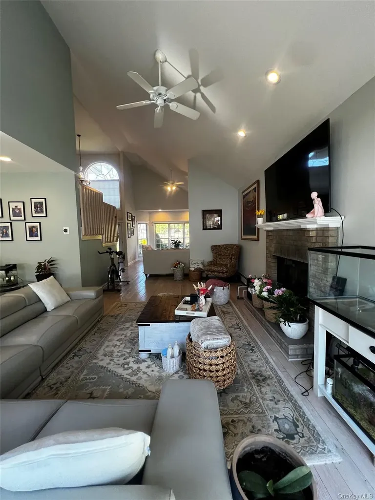 6 Kara Court Centereach NY 11720