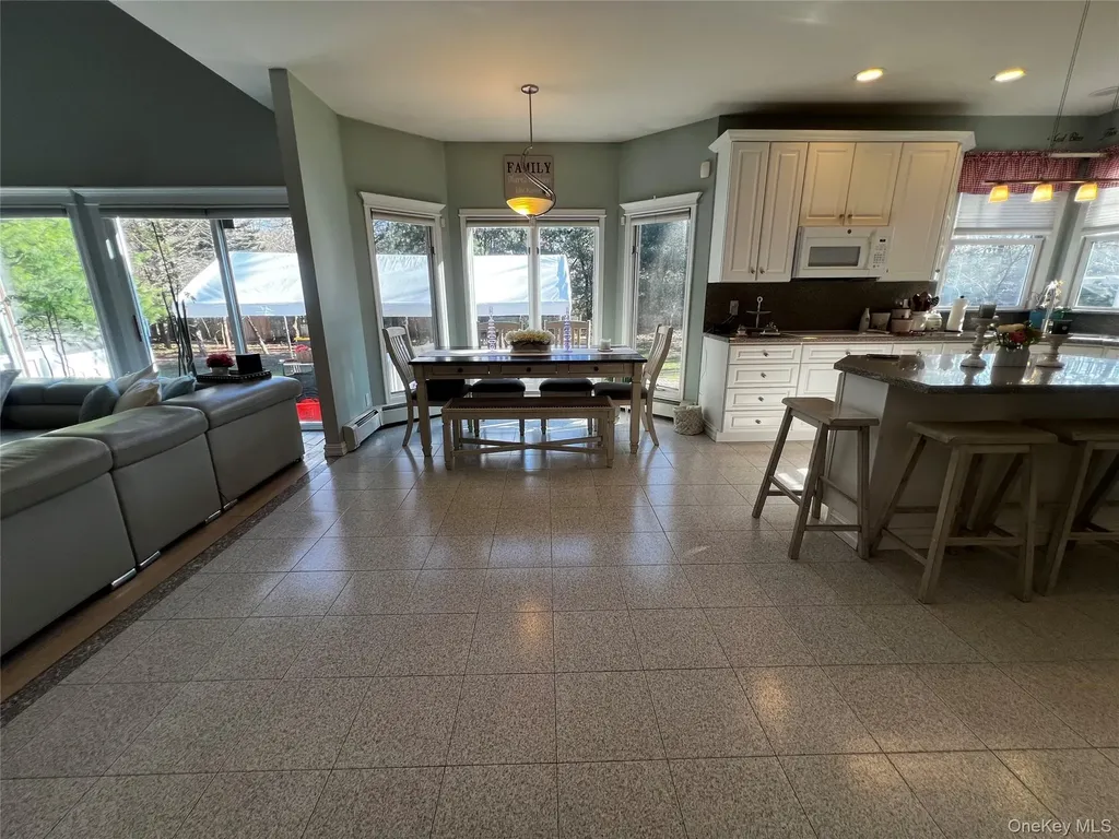 6 Kara Court Centereach NY 11720