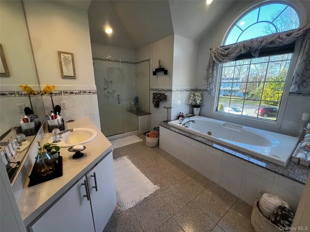 6 Kara Court Centereach NY 11720