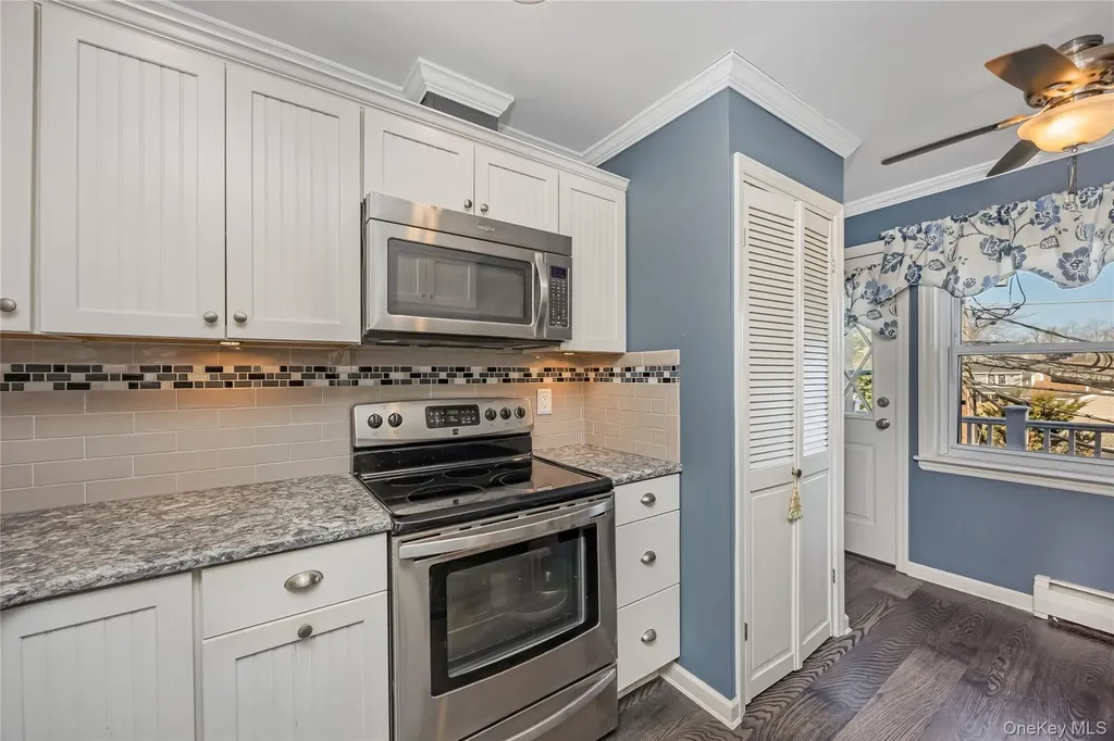 13 Farber Drive West Babylon NY 11704