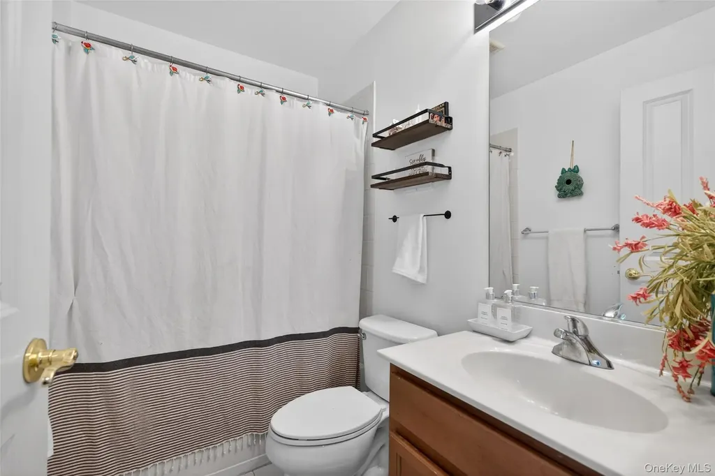 1 High Ridge Lane Middletown NY 10940