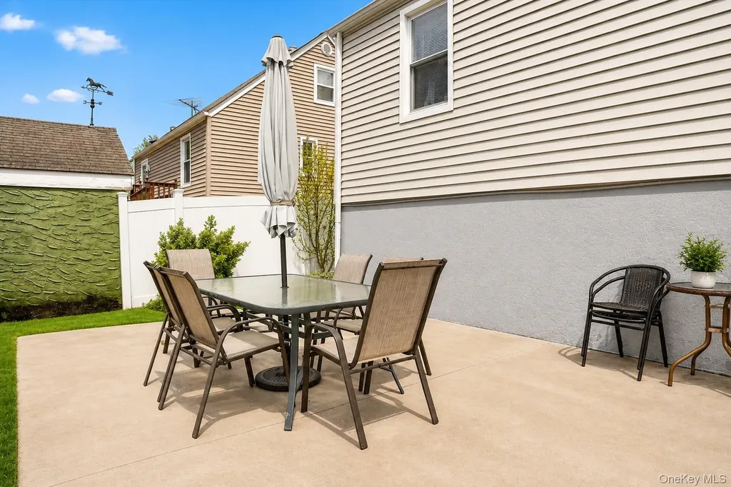5 Cantitoe Road Yonkers NY 10710