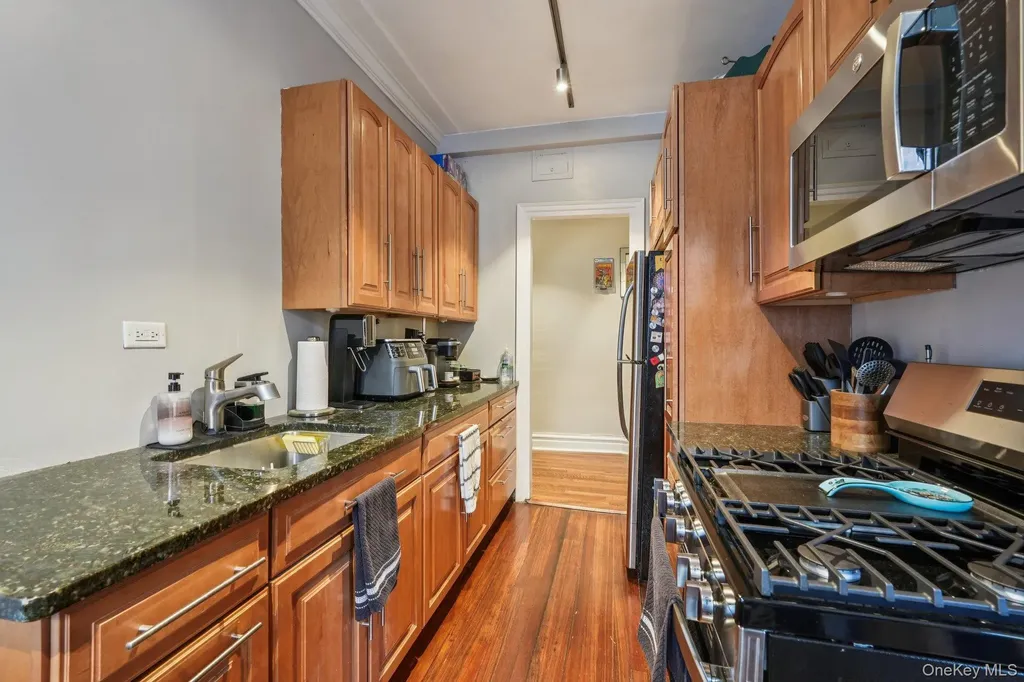 1468 Midland Avenue Bronxville NY 10708