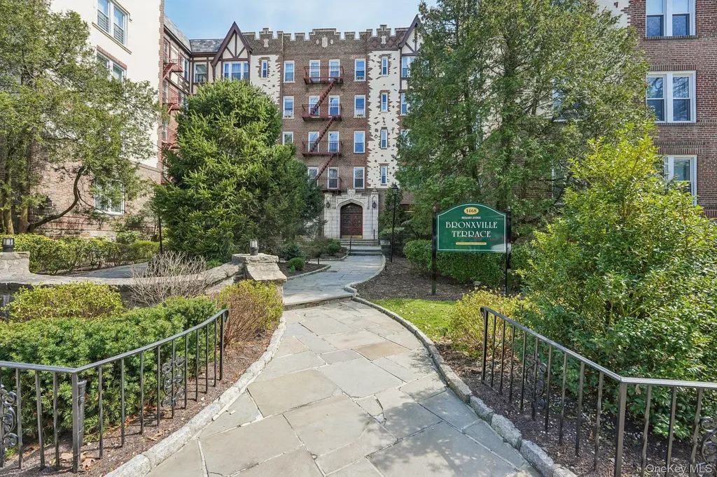 1468 Midland Avenue Bronxville NY 10708