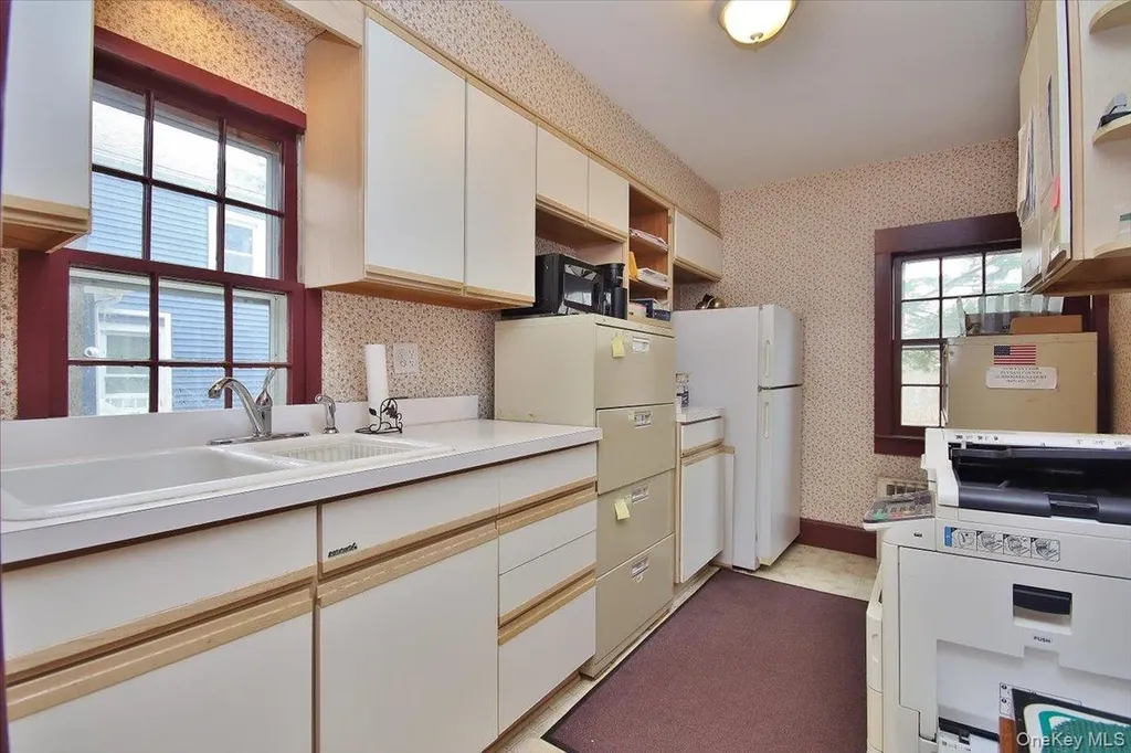 104 Gleneida Avenue Carmel NY 10512