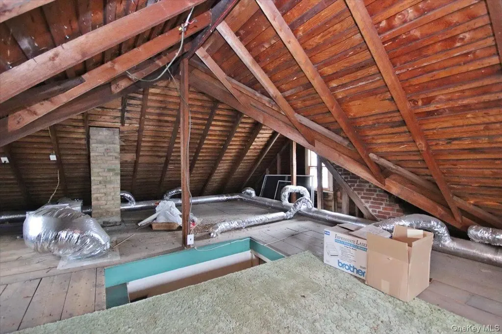 104 Gleneida Avenue Carmel NY 10512