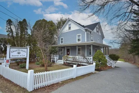 104 Gleneida Avenue Carmel NY 10512