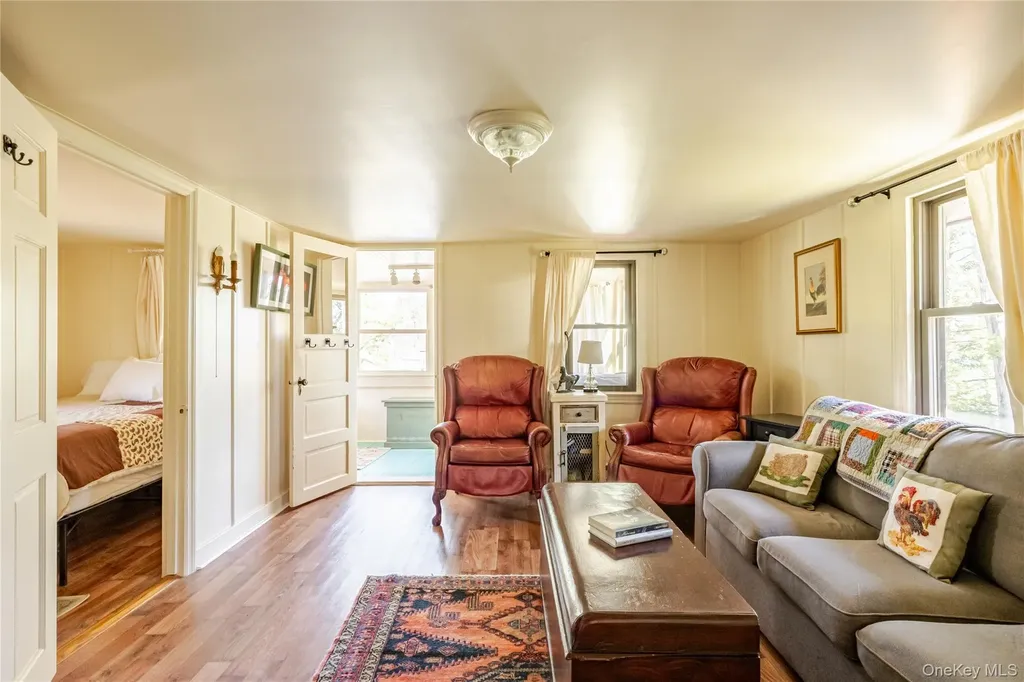 78 The Concourse Drive Kinderhook NY 12130