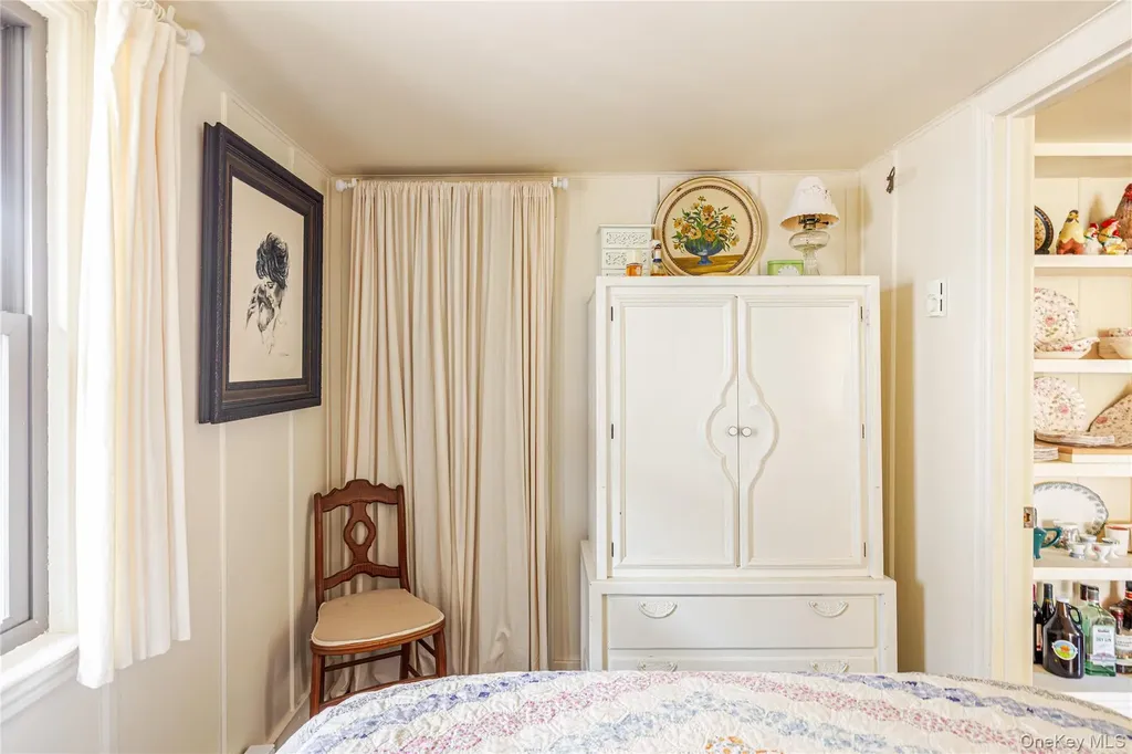 78 The Concourse Drive Kinderhook NY 12130