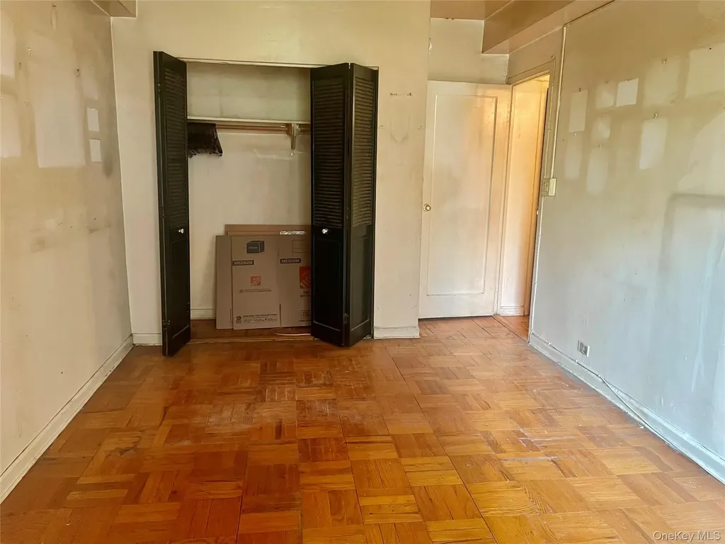 365 Clinton Avenue Brooklyn NY 11238
