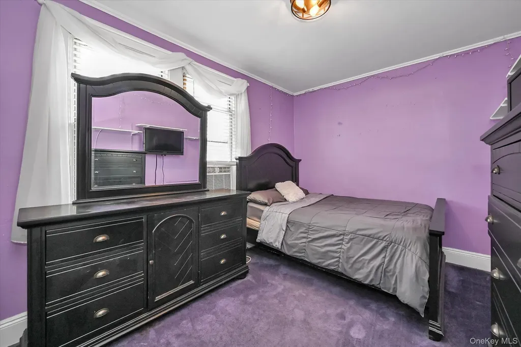 78-33 64th Street Glendale NY 11385