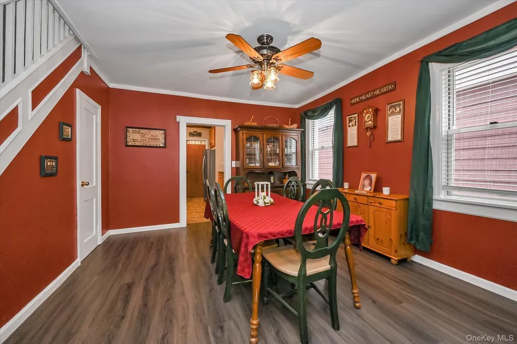78-33 64th Street Glendale NY 11385
