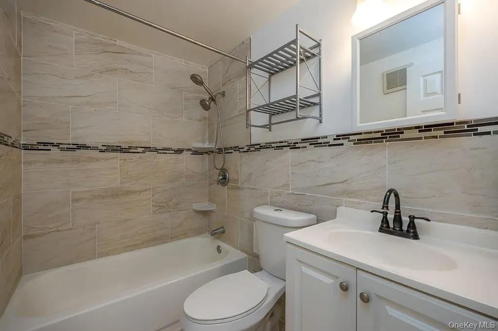 529 Fox Run Lane Carmel NY 10512